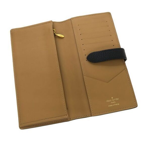 Louis Vuitton Vertical Wallet M81830 - Picture 2 of 9